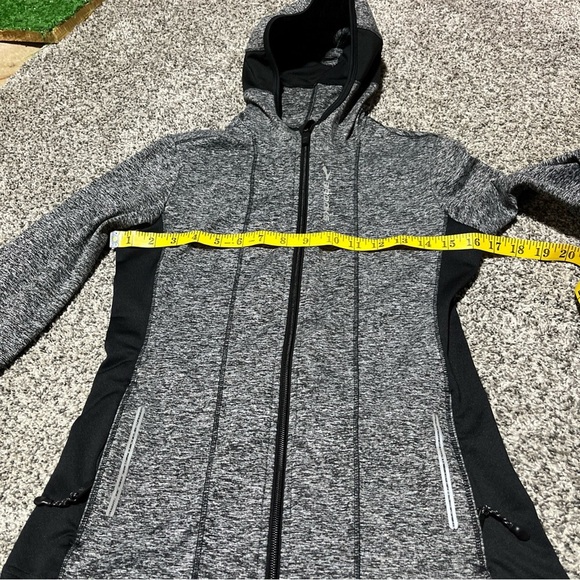 Brooks Women’s Equilibrium Technology Full Zip Active Jacket Heather Gray Sz XS - Picture 4 of 10
